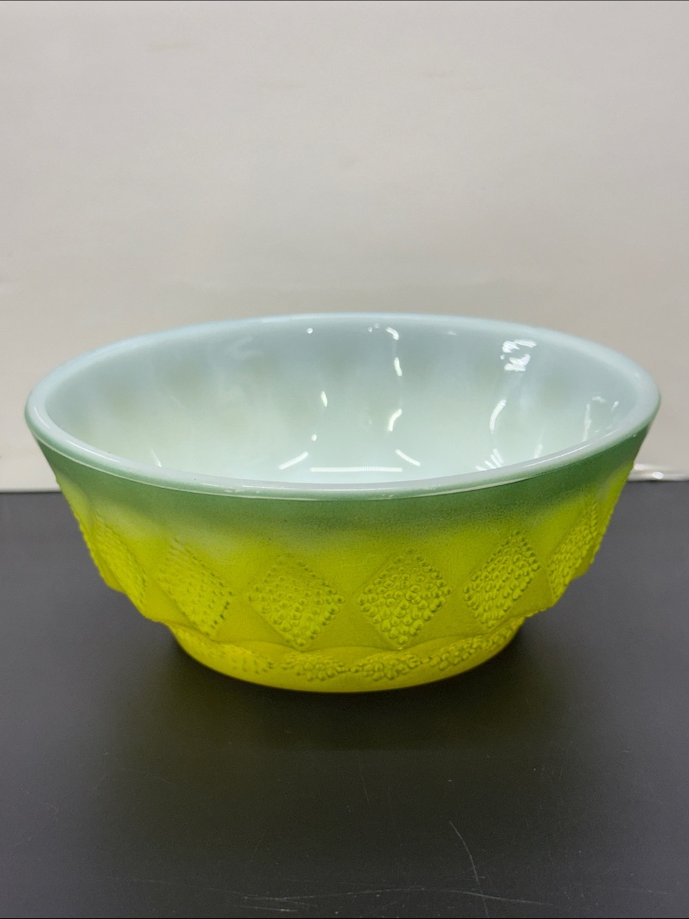 Vintage Anchor Hocking Fire-king,Kimberly Green&Yellow Bowl